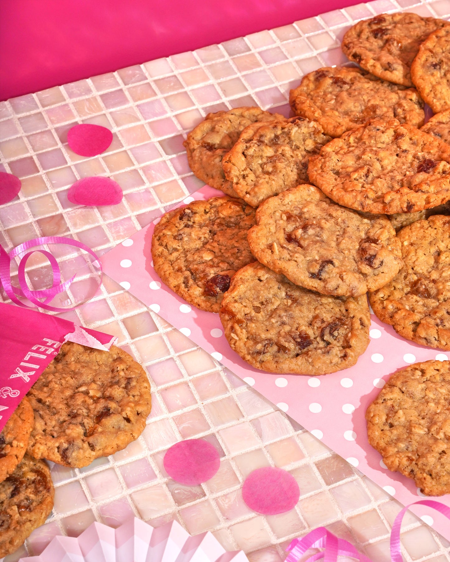 Grandma’s - Oatmeal Cookie With Sultana Raisins